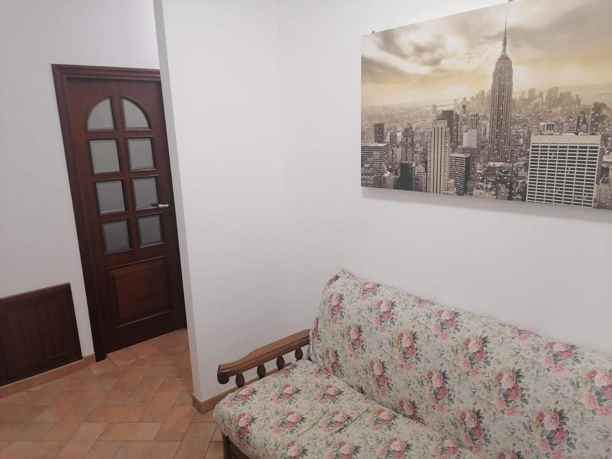Da Rosa E Ignazio Hostal Piraino Exterior foto